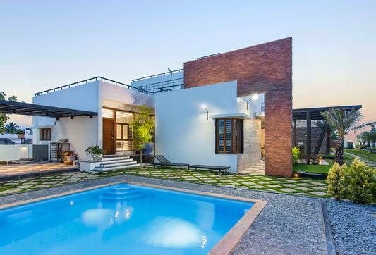 Space Arena - Swimming Pool