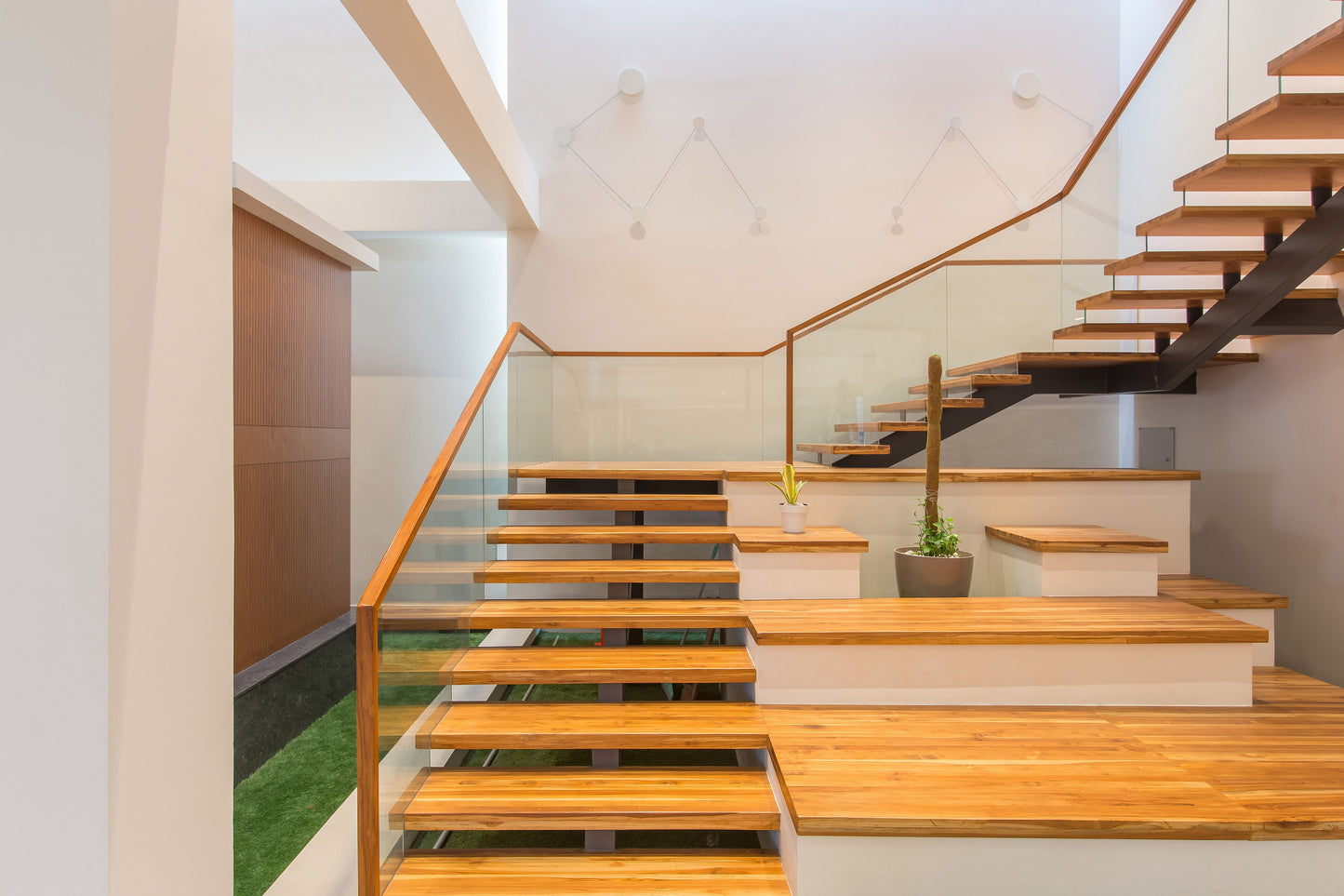 ModFront Grande - Elevation & Pooja Room 🪔