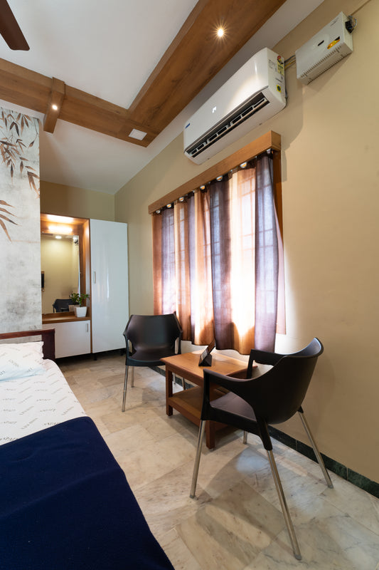 The Liv Inn Edit - Bedroom SF