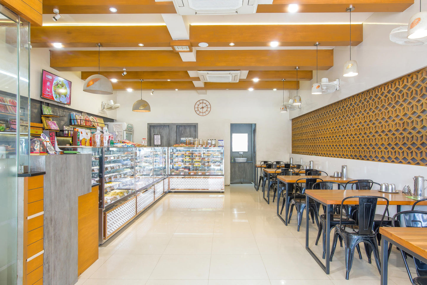 Sweetier Agarwal - Showroom Space