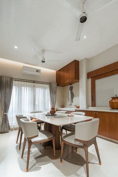 Serene Welcome - Dining Space