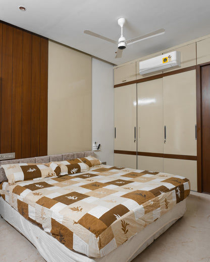 Serene Welcome - Master Bedroom