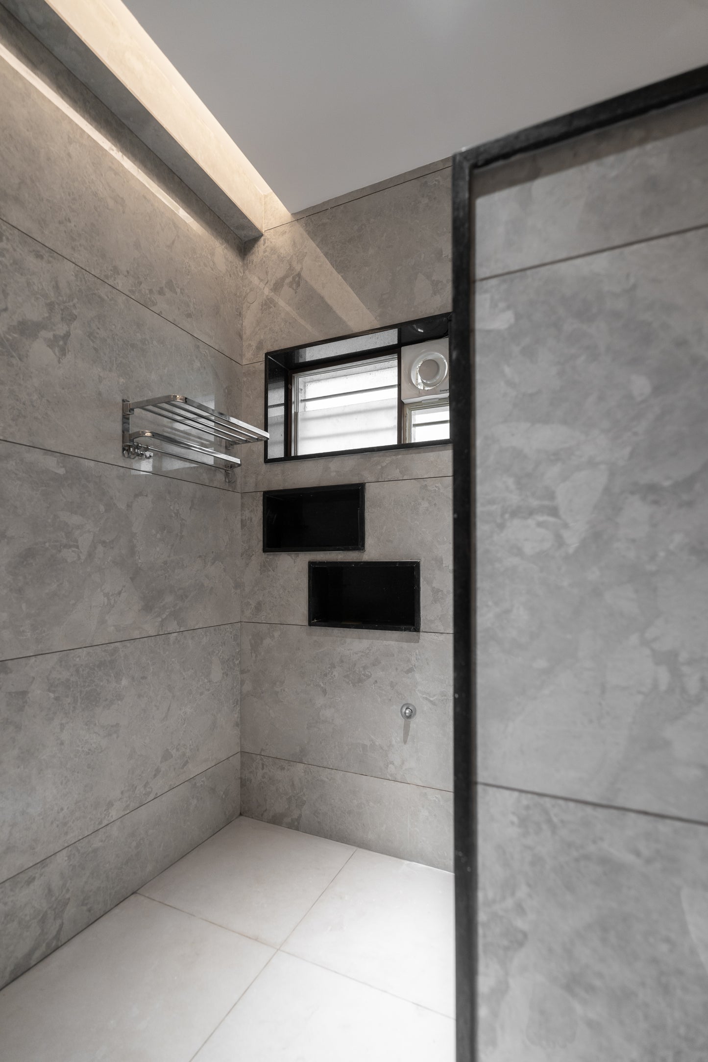 Serene Welcome - Bedroom FF