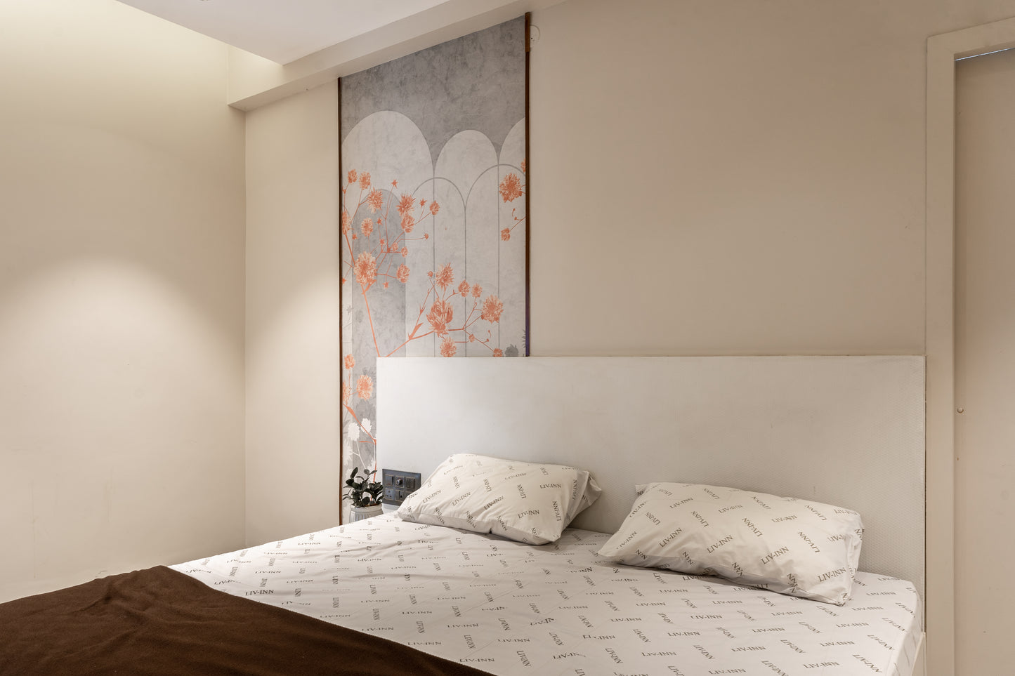 The Live Inn Edit - Bedroom FF