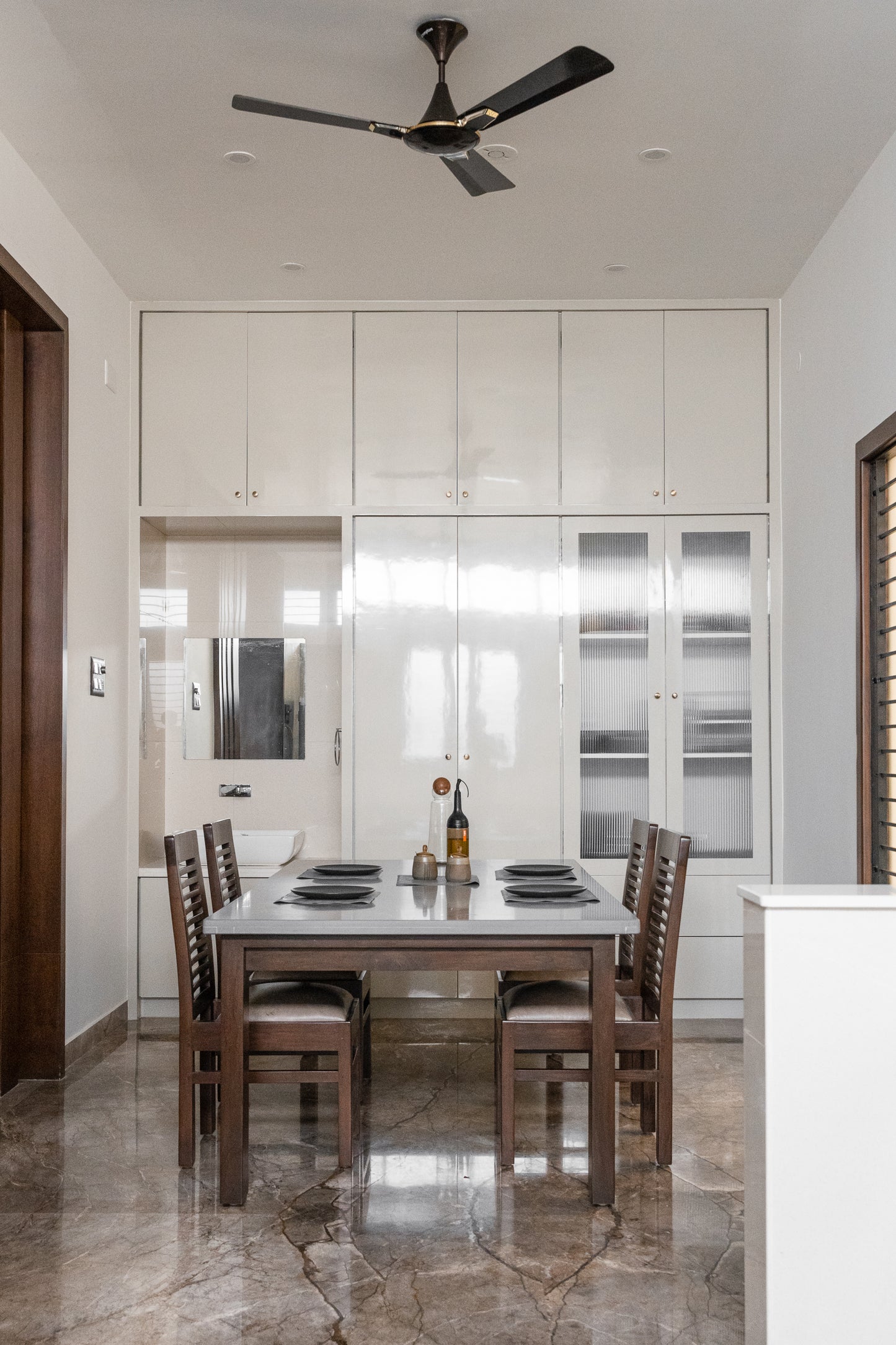 Casa Lumière - Dining Area