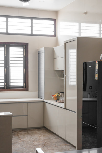 Casa Lumière - Modular Kitchen