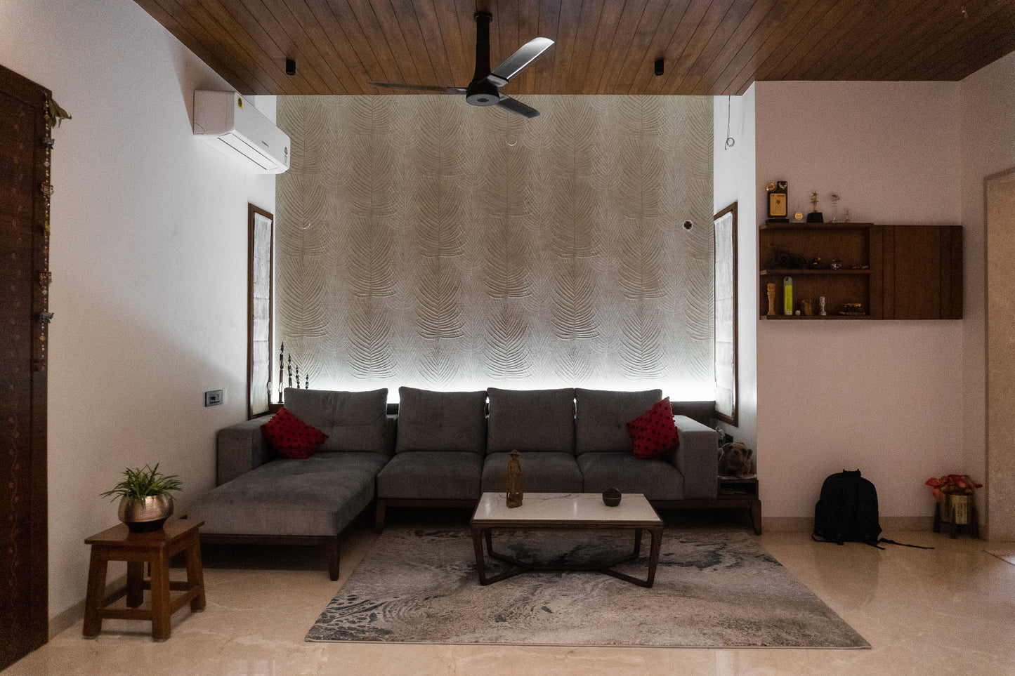 The Minimal - Living Room