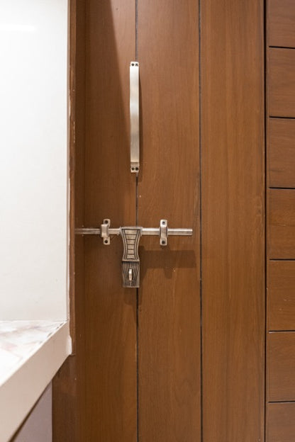 Serene Welcome - Designer Touches