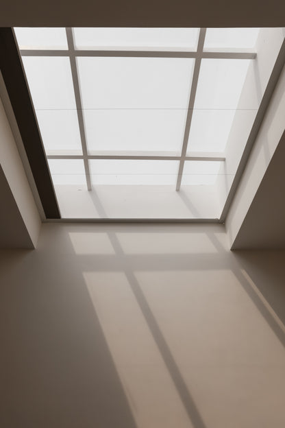 The Minimal - Sunlight Space & Balcony